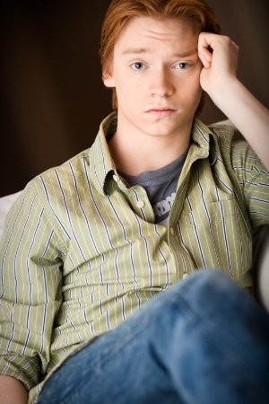 Calum Worthy imagen 1
