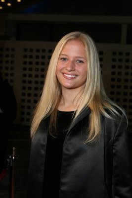 Carly Schroeder imagen 3