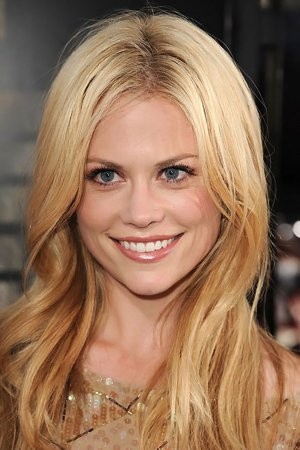 Claire Coffee imagen 1