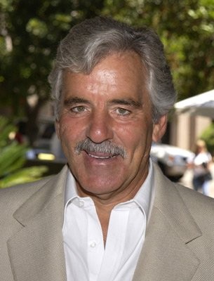 Dennis Farina imagen 3