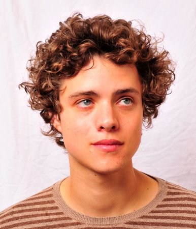 Douglas Smith imagen 4