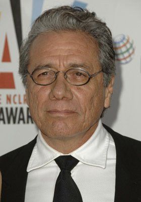 Edward James Olmos imagen 1