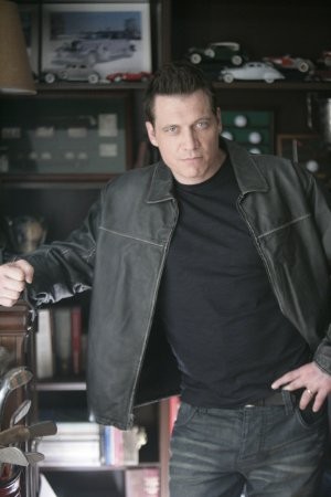 Holt McCallany imagen 3