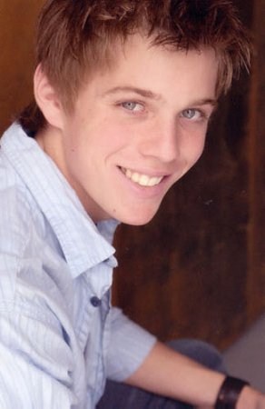 Jake Abel imagen 2