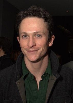 Jonathan Tucker imagen 1