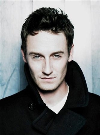 Josh Stewart imagen 3