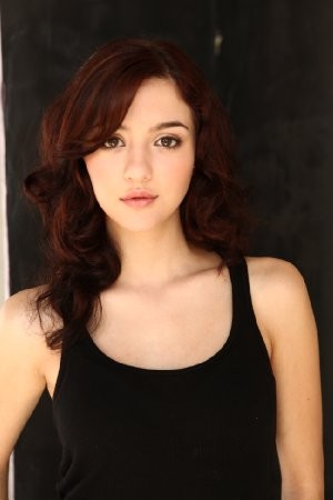 Katie Findlay imagen 1