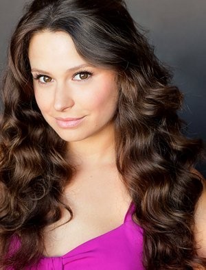 Katie Lowes imagen 4