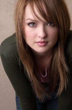 Kaylee DeFer imagen 1