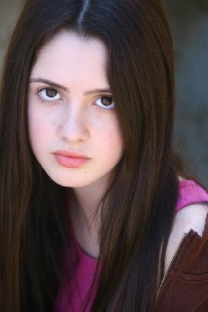 Laura Marano imagen 4