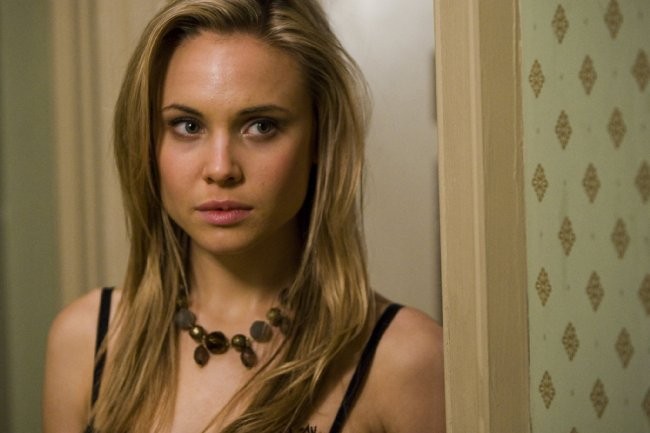 Leah Pipes imagen 1