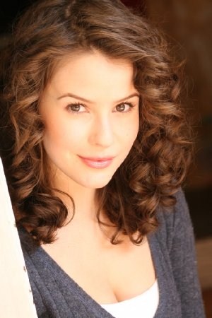 Linsey Godfrey imagen 2