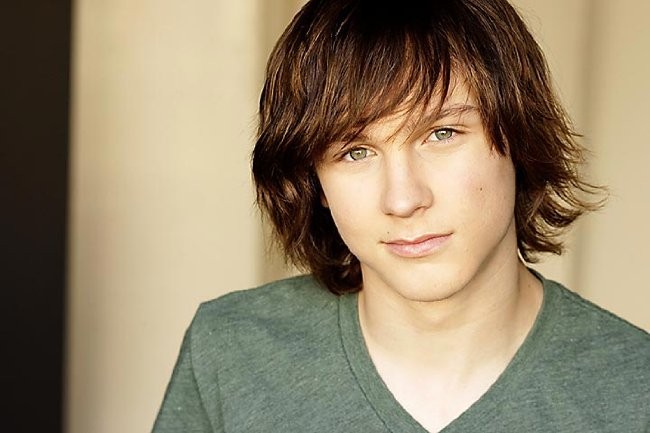 Logan Miller imagen 3