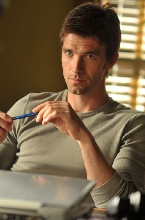 Lucas Bryant imagen 3