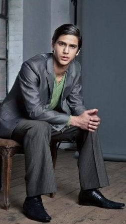 Luke Pasqualino imagen 1