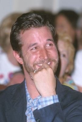 Noah Wyle imagen 4