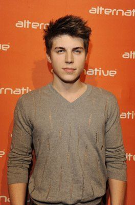 Nolan Gerard Funk imagen 1