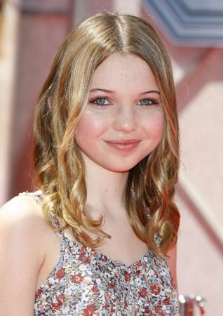 Sammi Hanratty imagen 4