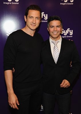 Sasha Roiz imagen 1