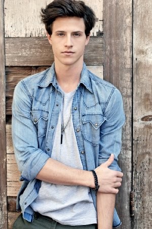 Shane Harper imagen 3