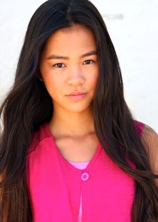 Tiffany Espensen imagen 1