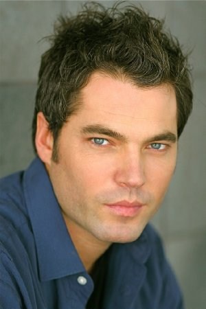 Tim Rozon imagen 1