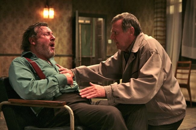 Tom Wilkinson imagen 4