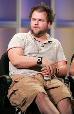 Tyler Labine imagen 4