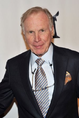 Wayne Rogers imagen 1