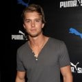 Drew Van Acker imagen 4