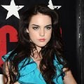 Elizabeth Gillies imagen 4