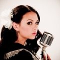 Janel Parrish imagen 2