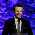 Joel McHale imagen 1