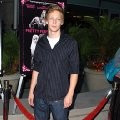 Johnny Lewis imagen 4