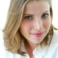 Julia Whelan imagen 3