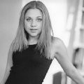 Lauren Collins imagen 4