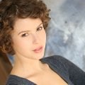 Linsey Godfrey imagen 1
