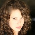 Linsey Godfrey imagen 3