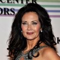 Lynda Carter imagen 1