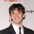 Michael Urie imagen 1