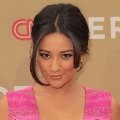 Shay Mitchell imagen 1