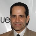 Tony Shalhoub imagen 1