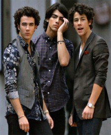 JONAS (JONAS BROTHERS)