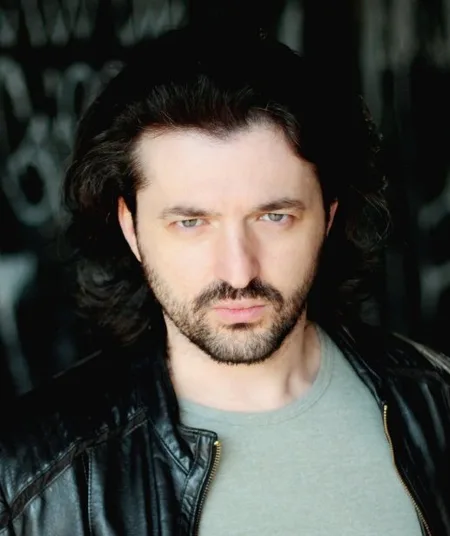 Alexander Mandra