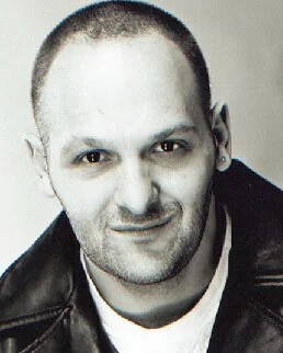 Daren Elliott Holmes