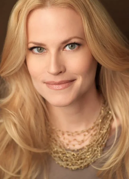 Dorie Barton
