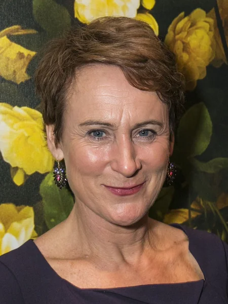 Helen Schlesinger