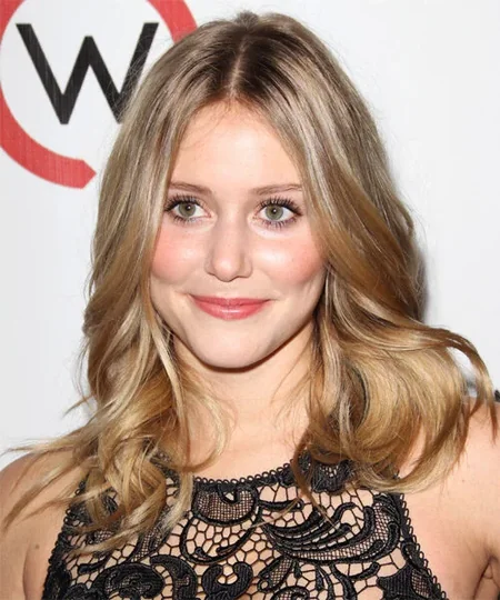 Julianna Guill