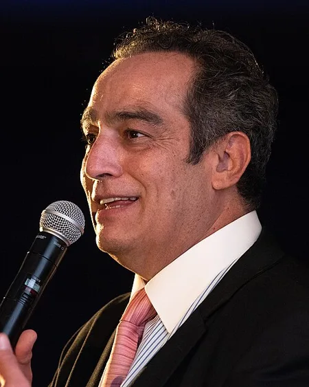 Omar Fierro
