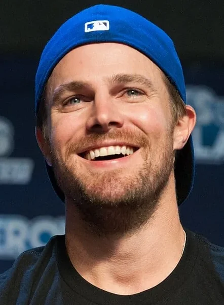 Stephen Amell